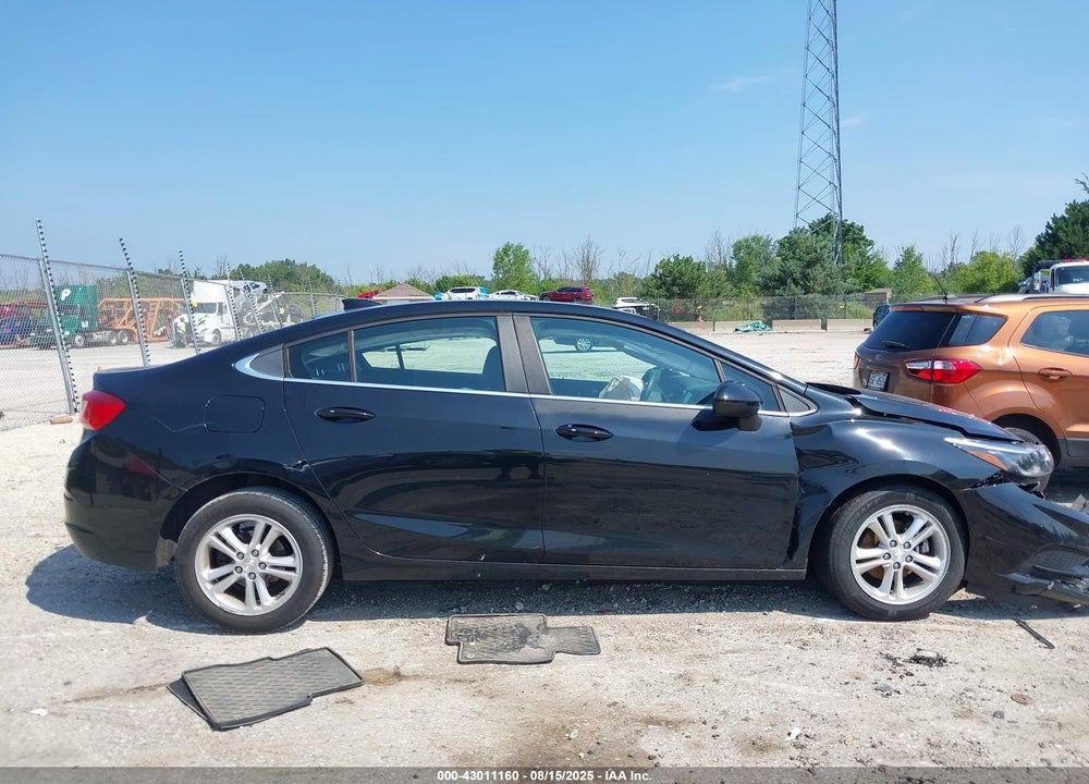2018 CHEVROLET CRUZE LT AUTO VIN: 1G1BE5SM5J7200820