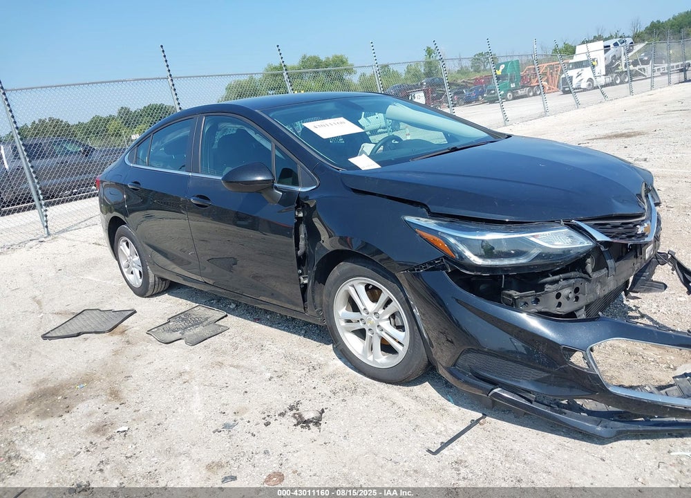 2018 CHEVROLET CRUZE LT AUTO VIN: 1G1BE5SM5J7200820