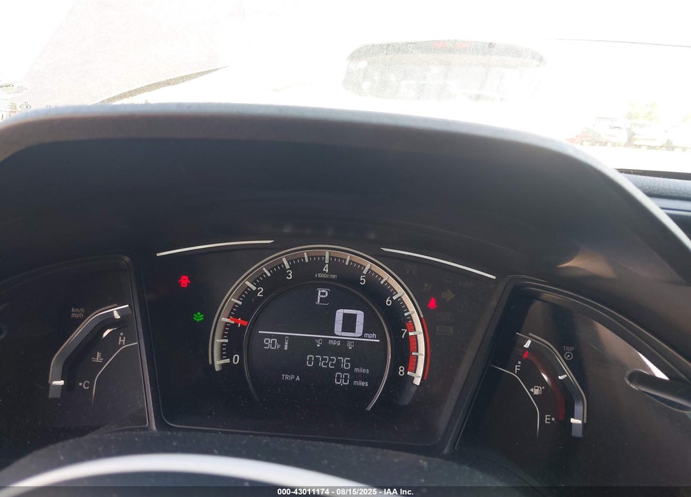 2018 HONDA CIVIC VIN: 2HGFC2F53JH587728