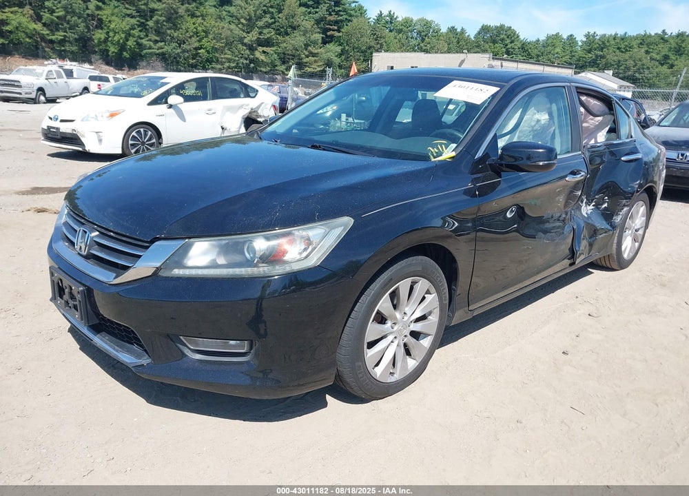 2013 HONDA ACCORD VIN: 1HGCR2F70DA062759