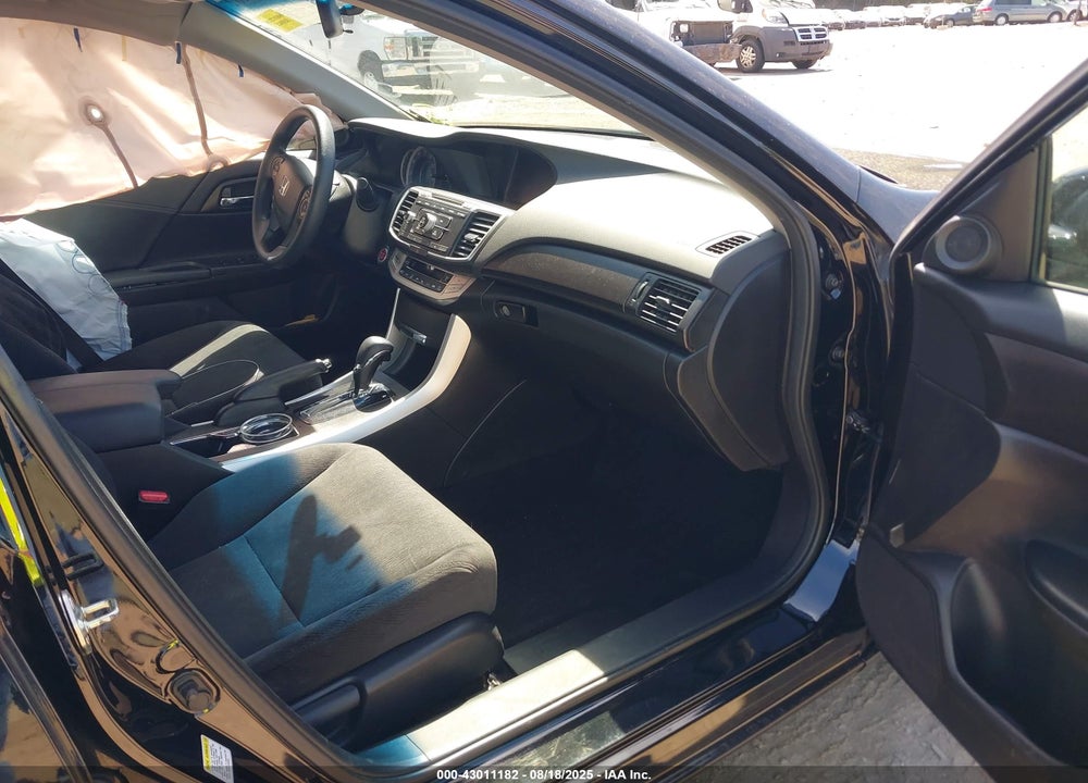 2013 HONDA ACCORD VIN: 1HGCR2F70DA062759