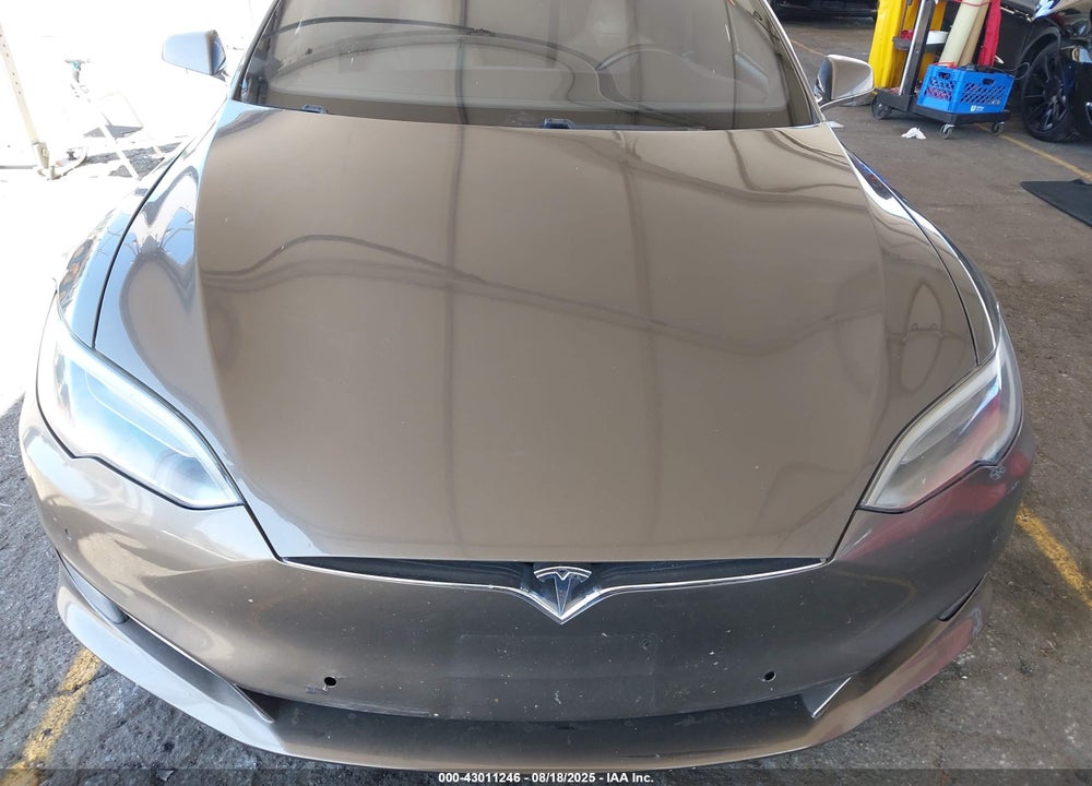 2016 TESLA MODEL S VIN: 5YJSA1E11GF159540