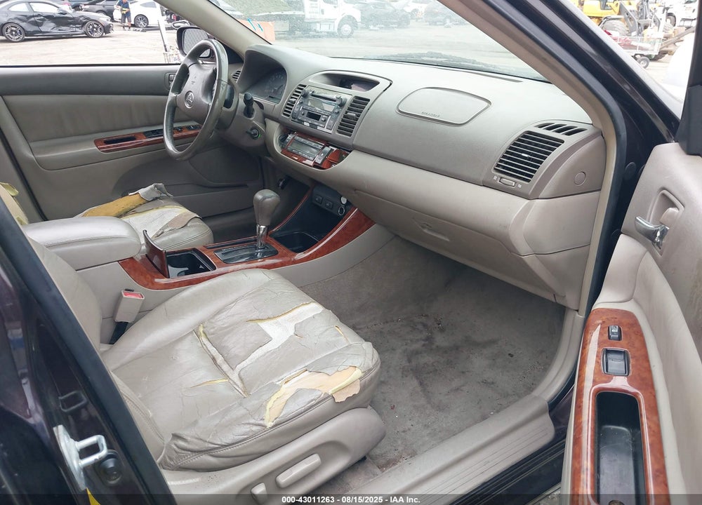 2002 TOYOTA CAMRY XLE V6 VIN: JTDBF30K820021482