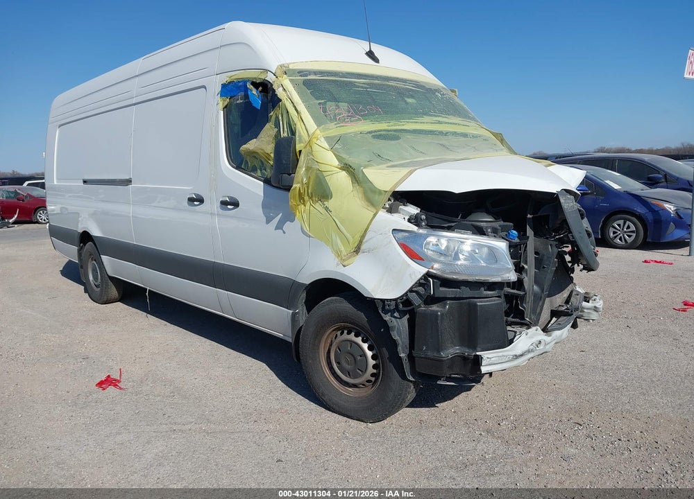 2024 MERCEDES-BENZ SPRINTER 2500 HIGH ROOF 4-CYL DIESEL VIN: W1Y4KDHY0RT175675