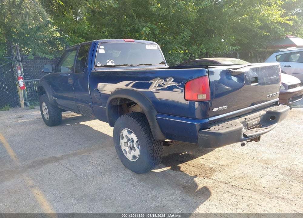 2003 CHEVROLET S-10 LS VIN: 1GCCT19X938264737