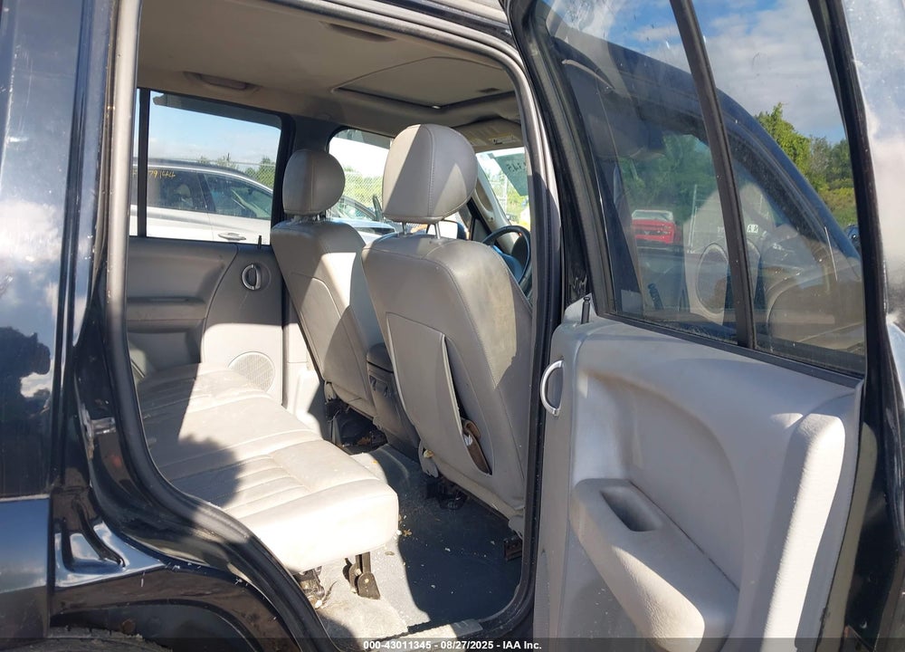 2006 JEEP LIBERTY LIMITED EDITION VIN: 1J8GL58K56W173410