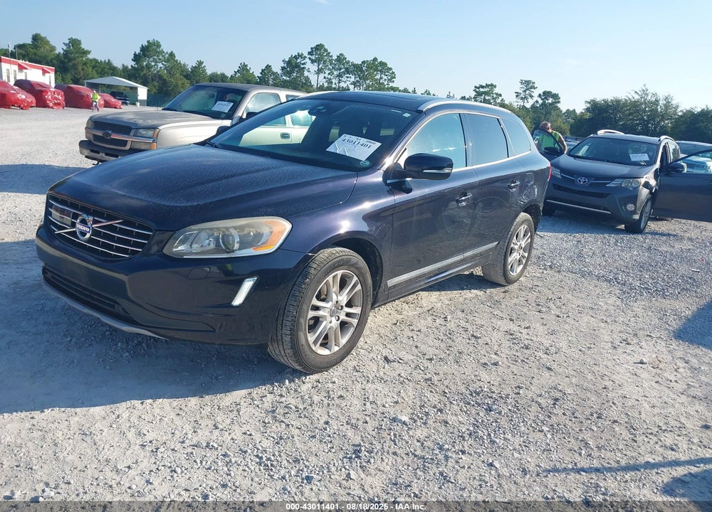 2016 VOLVO XC60 VIN: YV4612RMXG2847340