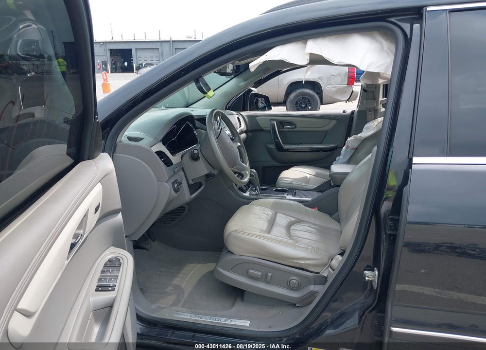 2015 CHEVROLET TRAVERSE LTZ VIN: 1GNKVJKD2FJ270714