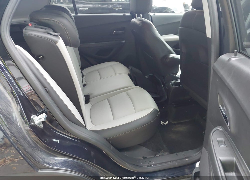 2021 CHEVROLET TRAX AWD LT VIN: KL7CJPSB9MB349490