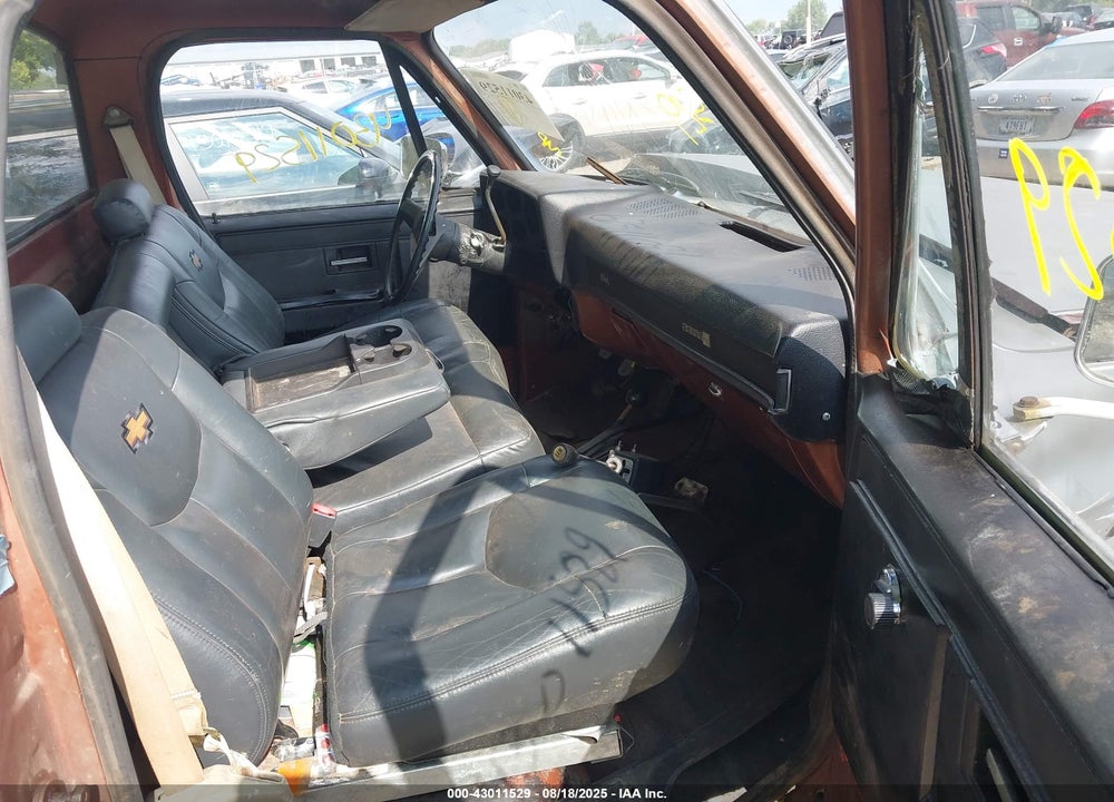 1987 CHEVROLET BLAZER V10 VIN: 1GNEV18H5HF107357