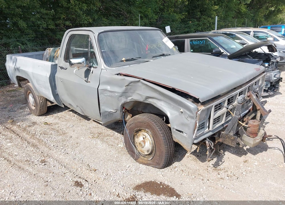 1987 CHEVROLET BLAZER V10 VIN: 1GNEV18H5HF107357