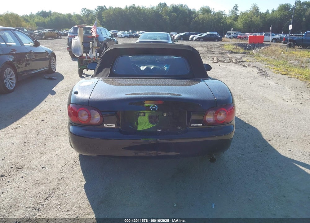 2004 MAZDA MX-5 MIATA LS VIN: JM1NB353740408716