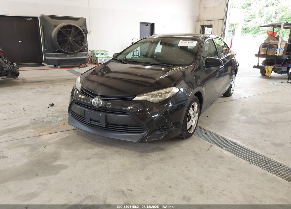 2019 TOYOTA COROLLA LE VIN: 2T1BURHE7KC158443