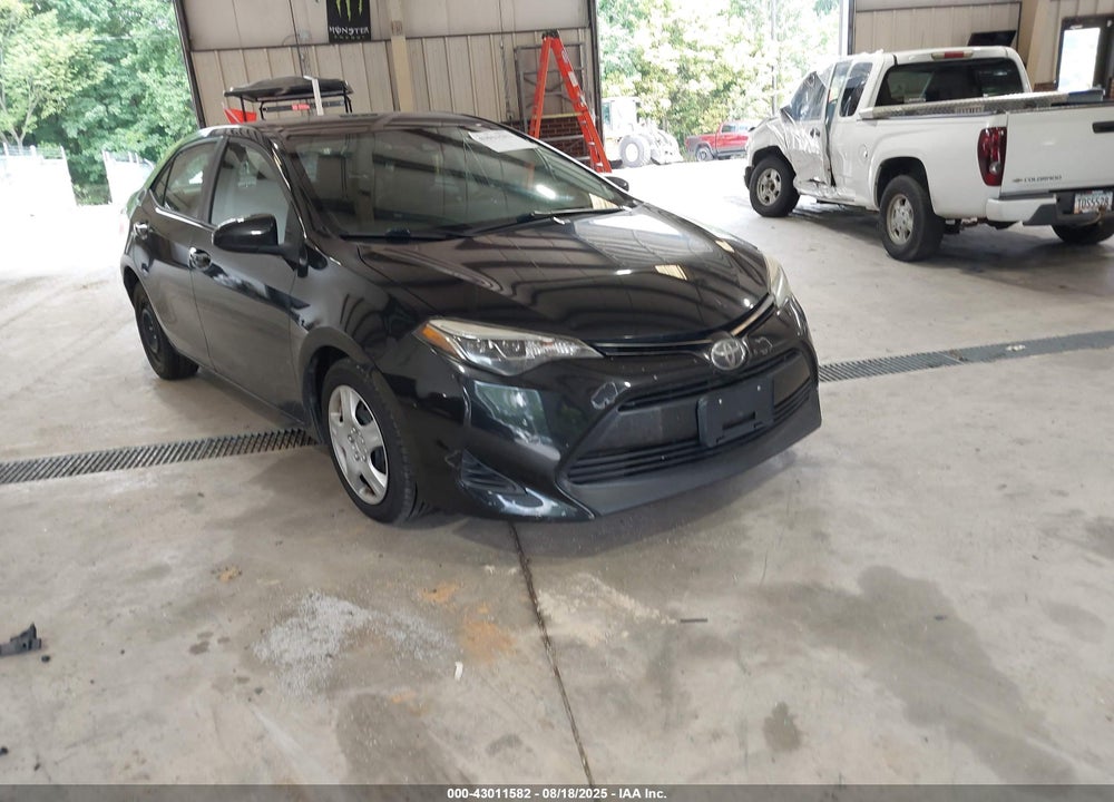 2019 TOYOTA COROLLA LE VIN: 2T1BURHE7KC158443