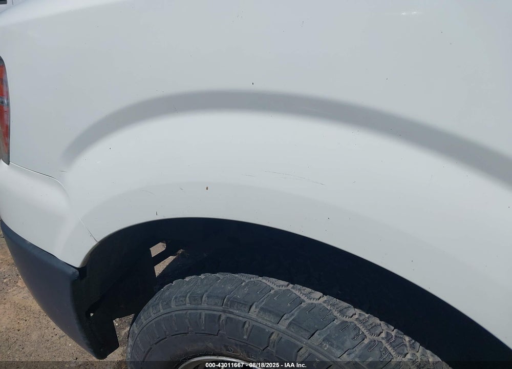2021 NISSAN NV CARGO NV2500 HD S STANDARD ROOF V6 VIN: 1N6BF0KY1MN804744