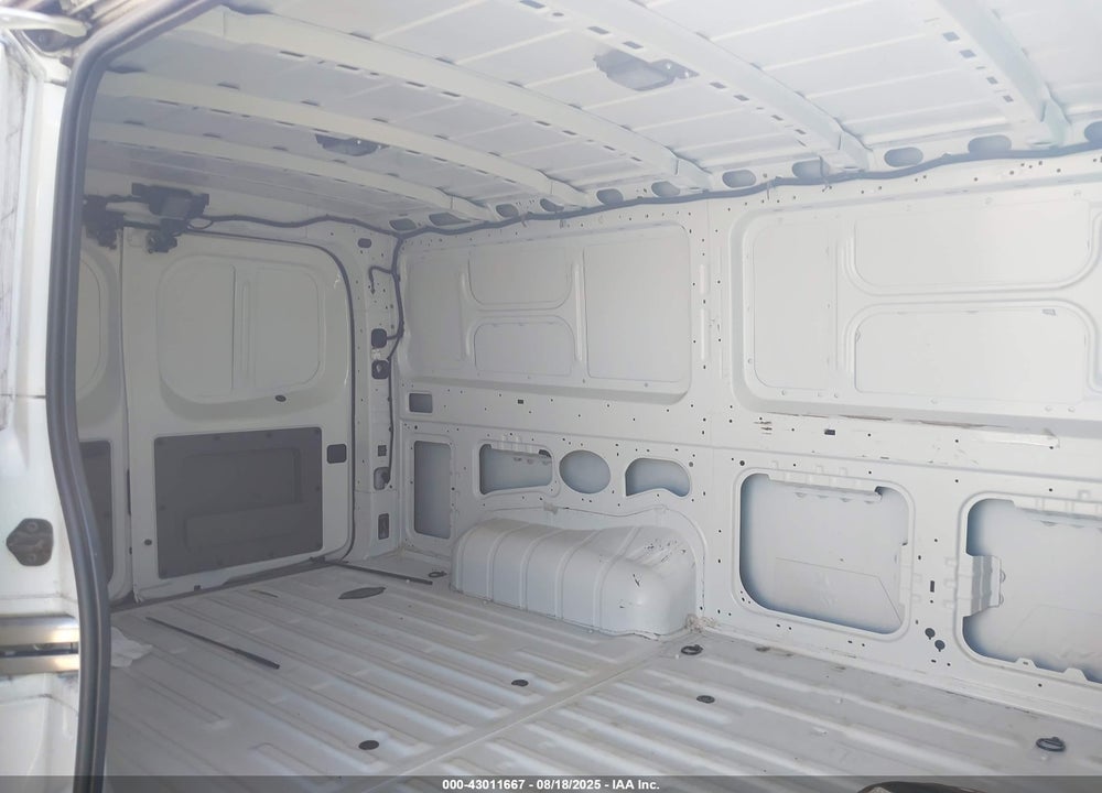 2021 NISSAN NV CARGO NV2500 HD S STANDARD ROOF V6 VIN: 1N6BF0KY1MN804744
