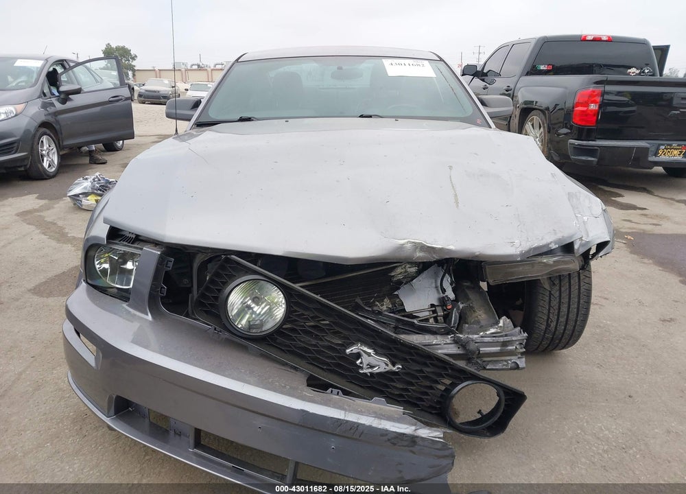 2006 FORD MUSTANG GT VIN: 1ZVFT82H565210430