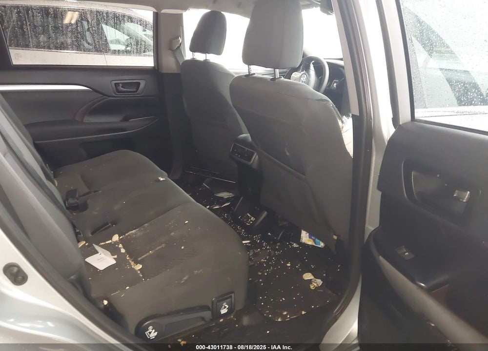 2019 TOYOTA HIGHLANDER VIN: 5TDBZRFH6KS940853