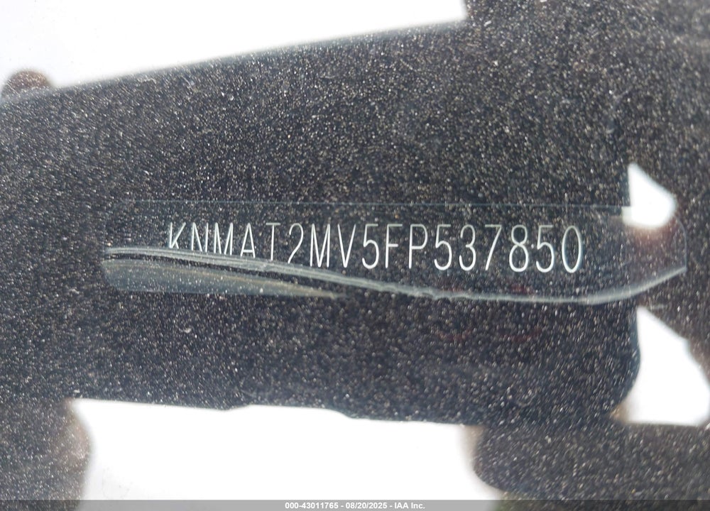 2015 NISSAN ROGUE VIN: KNMAT2MV5FP537850