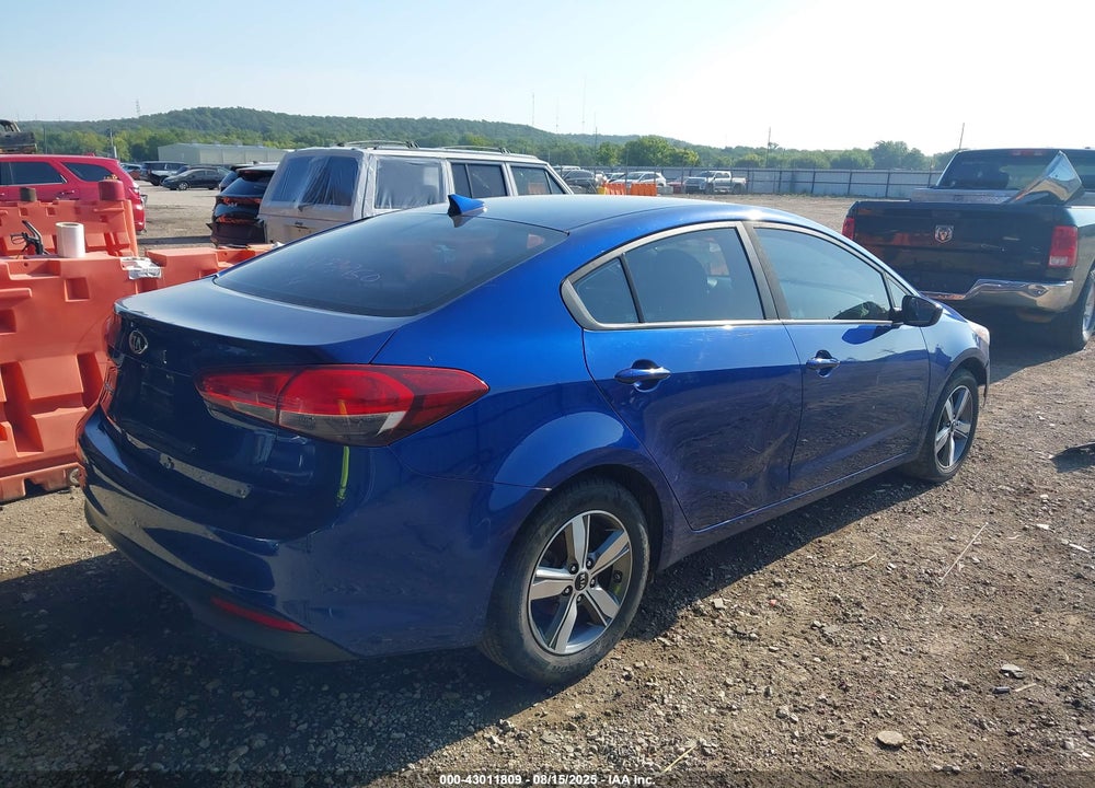 2018 KIA FORTE LX VIN: 3KPFL4A71JE222446