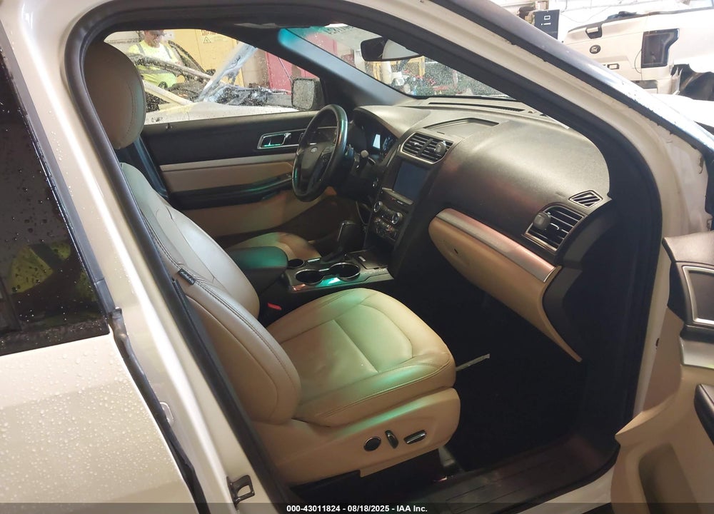 2017 FORD EXPLORER VIN: 1FM5K7D81HGA54155