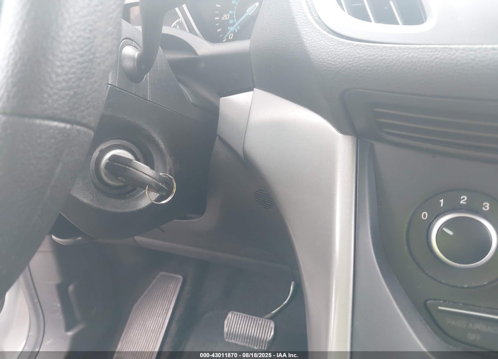 2016 FORD ESCAPE VIN: 1FMCU0GX9GUB31690