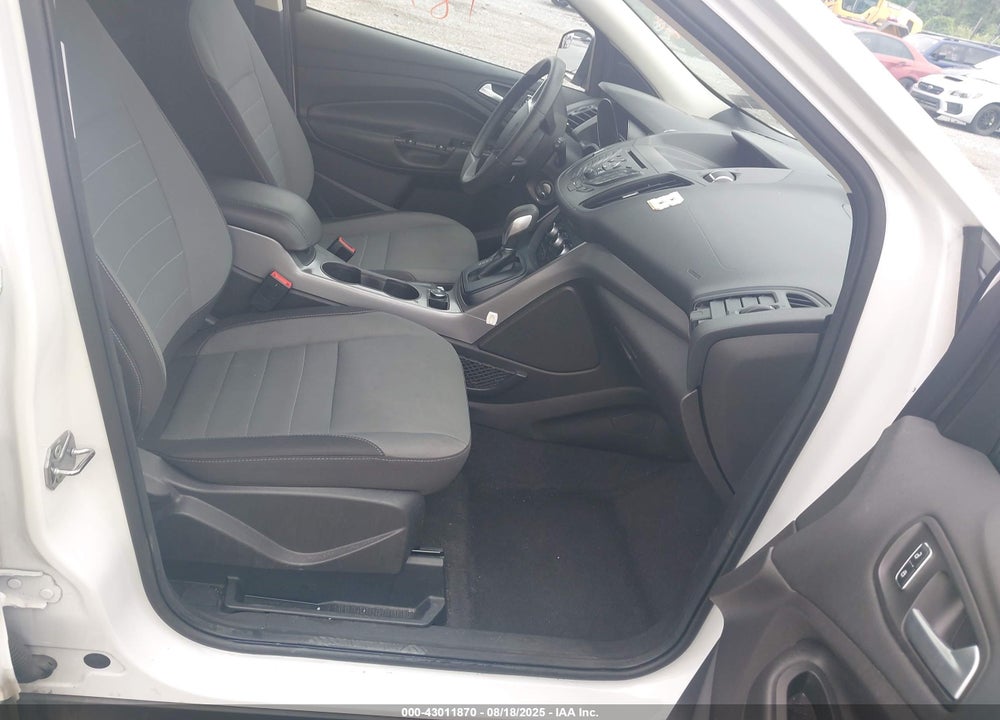 2016 FORD ESCAPE VIN: 1FMCU0GX9GUB31690