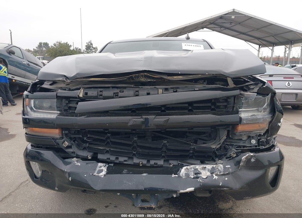 2018 CHEVROLET SILVERADO 1500 VIN: 3GCUCRER8JG291476