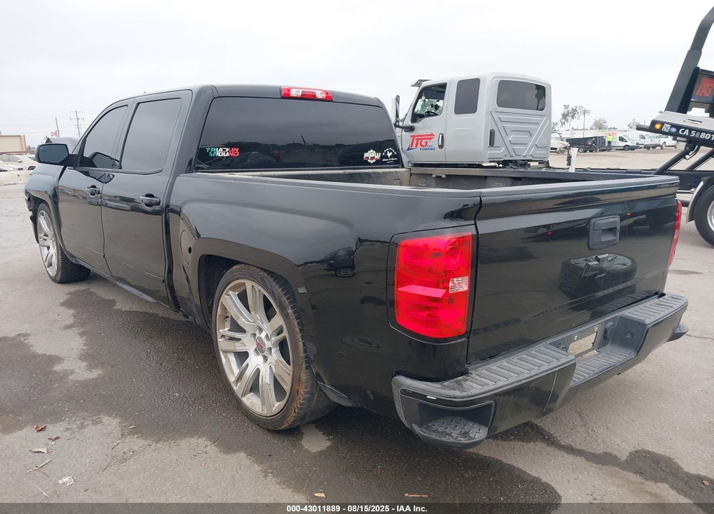 2018 CHEVROLET SILVERADO 1500 VIN: 3GCUCRER8JG291476