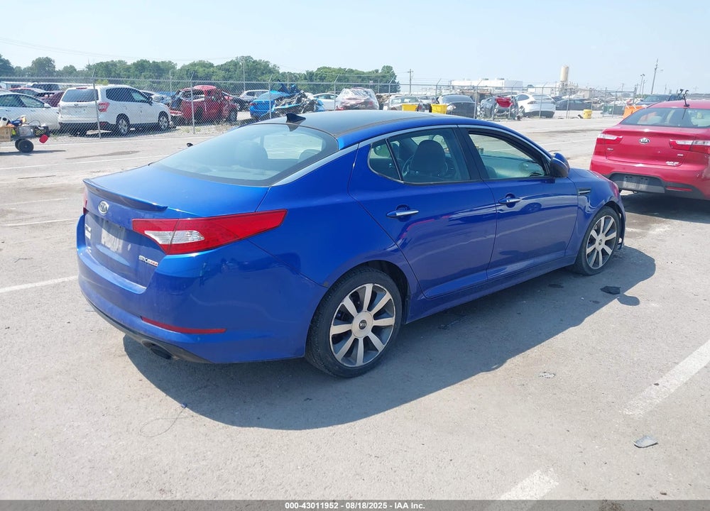 2012 KIA OPTIMA VIN: 5XXGR4A65CG020228