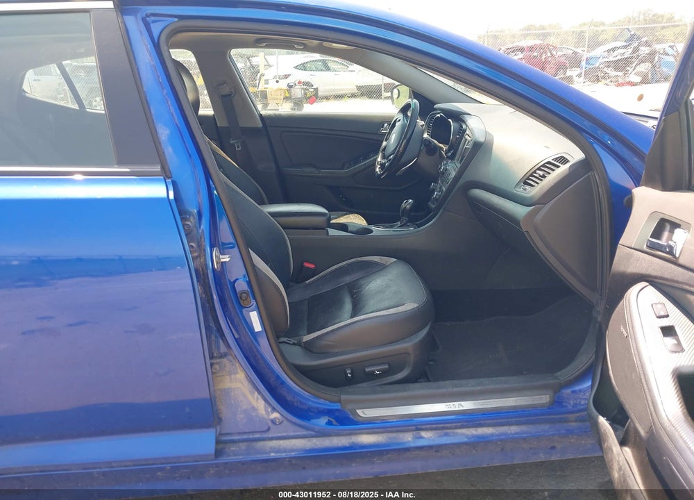 2012 KIA OPTIMA VIN: 5XXGR4A65CG020228