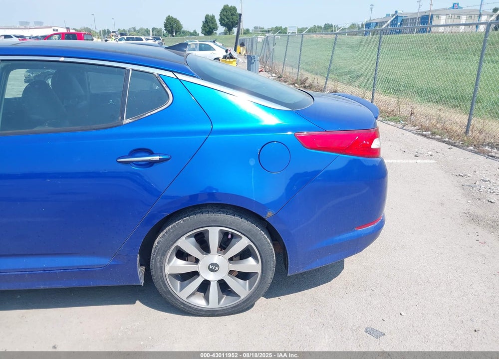2012 KIA OPTIMA VIN: 5XXGR4A65CG020228