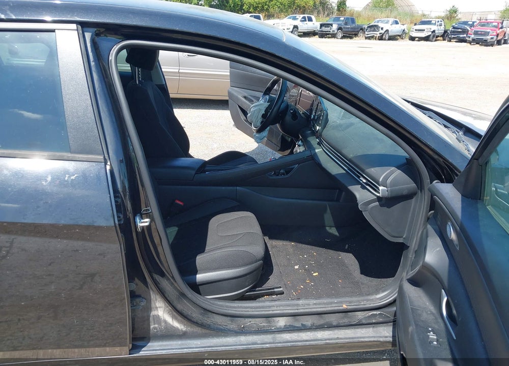 2021 HYUNDAI ELANTRA SEL VIN: 5NPLS4AG9MH009735