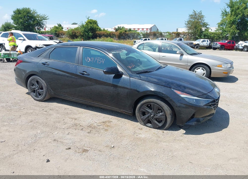 2021 HYUNDAI ELANTRA SEL VIN: 5NPLS4AG9MH009735