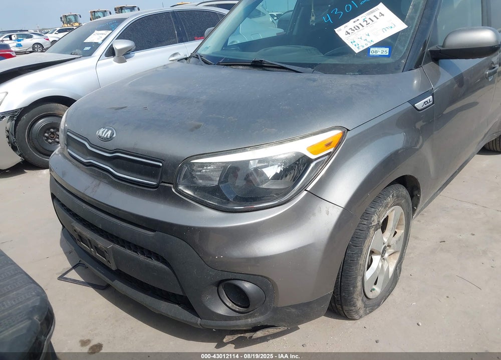 2018 KIA SOUL VIN: KNDJN2A20J7595281