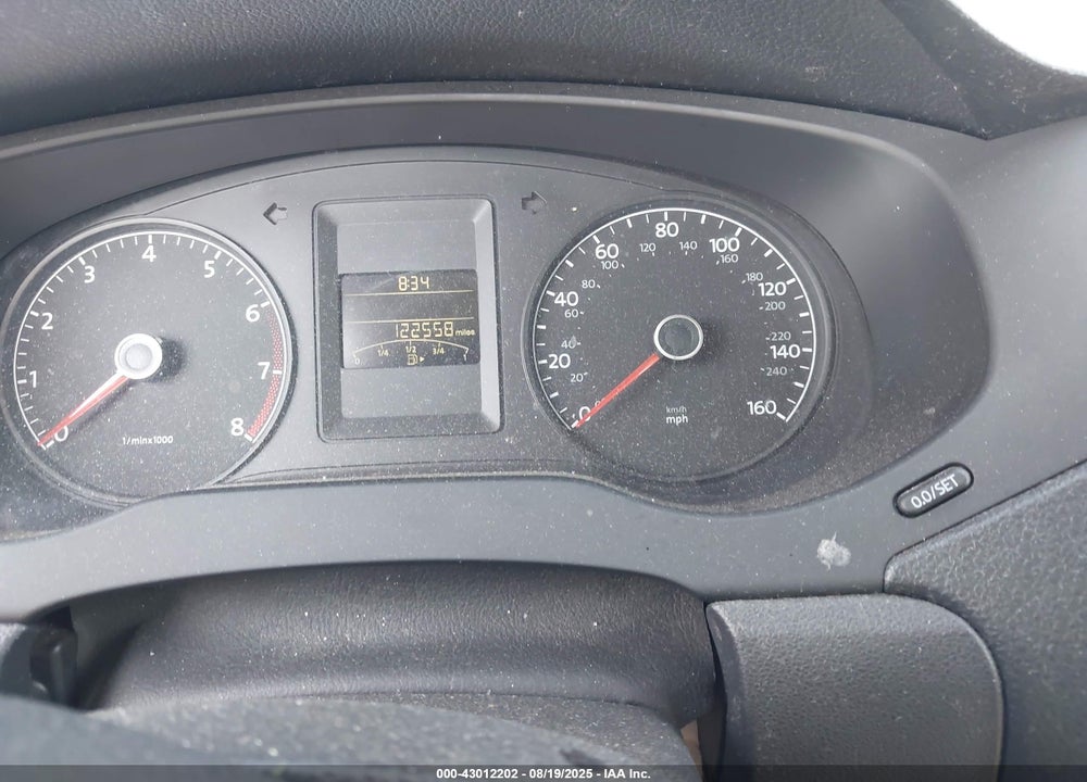 2011 VOLKSWAGEN JETTA VIN: 3VWDX7AJ8BM354813