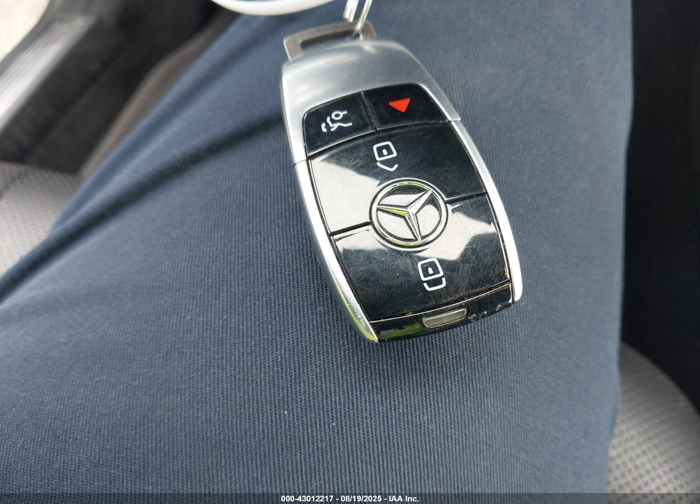 2018 MERCEDES-BENZ S CLASS VIN: WDDUG6EB7JA350172