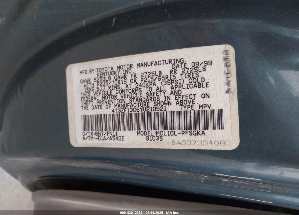 2000 TOYOTA SIENNA LE VIN: 4T3ZF13C6YU210921