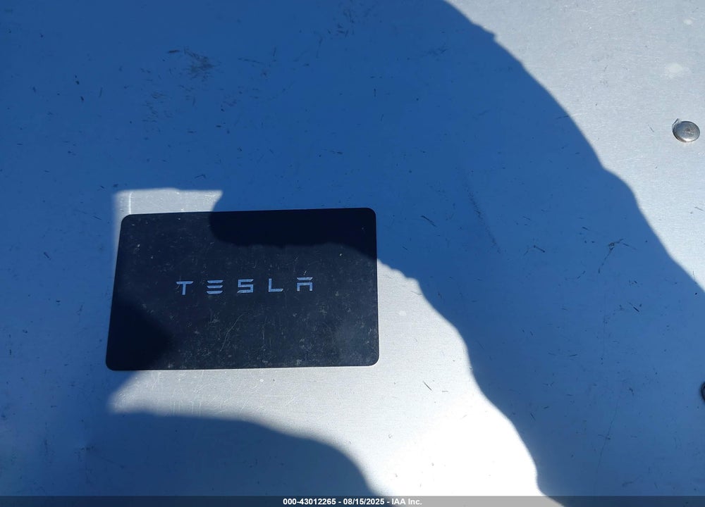 2022 TESLA MODEL Y VIN: 7SAYGDEFXNF462757