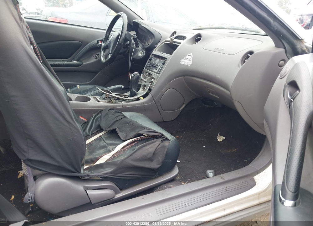 2000 TOYOTA CELICA GTS VIN: JTDDY32T2Y0031751