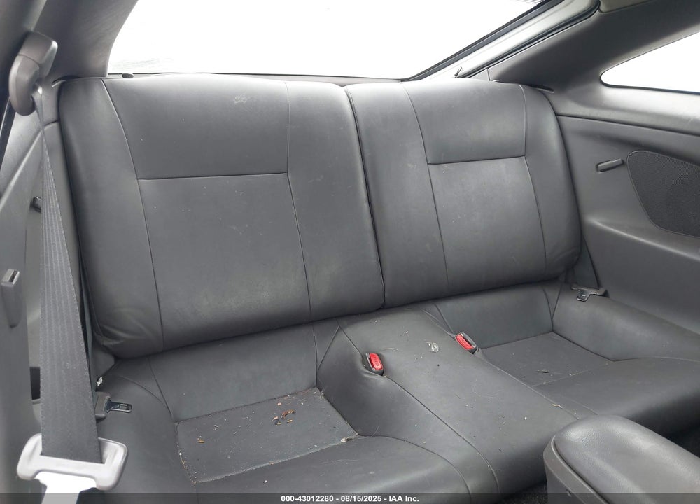 2000 TOYOTA CELICA GTS VIN: JTDDY32T2Y0031751