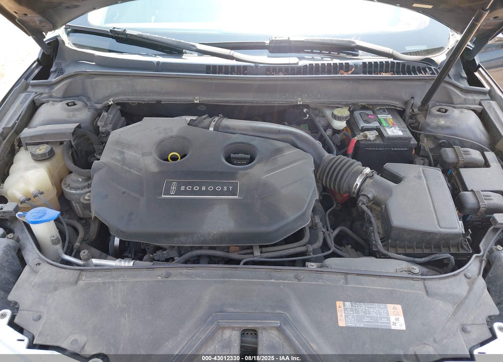 2014 LINCOLN MKZ VIN: 3LN6L2G98ER835610