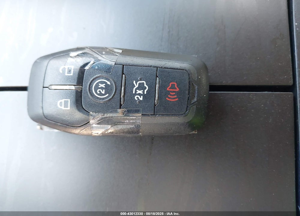 2014 LINCOLN MKZ VIN: 3LN6L2G98ER835610