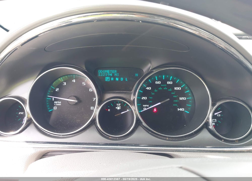 2017 BUICK ENCLAVE VIN: 5GAKRBKD2HJ270252