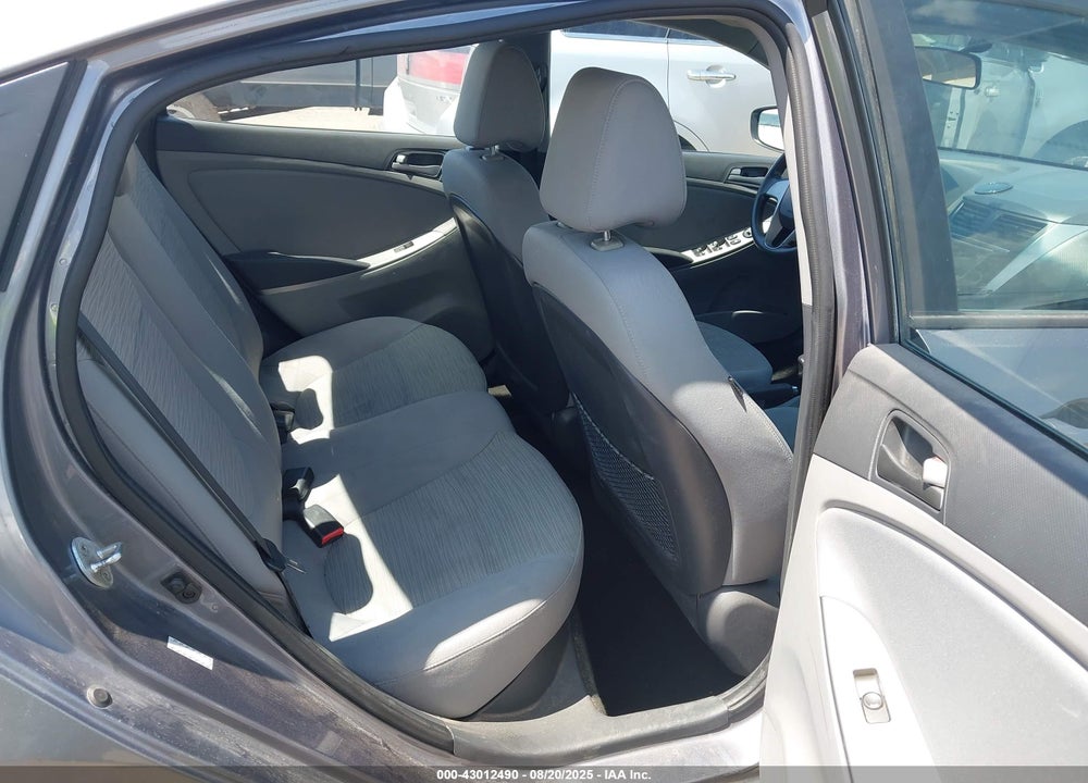 2016 HYUNDAI ACCENT SE VIN: KMHCT4AE1GU038678