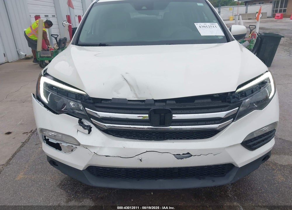 2017 HONDA PILOT EX-L VIN: 5FNYF6H68HB041910