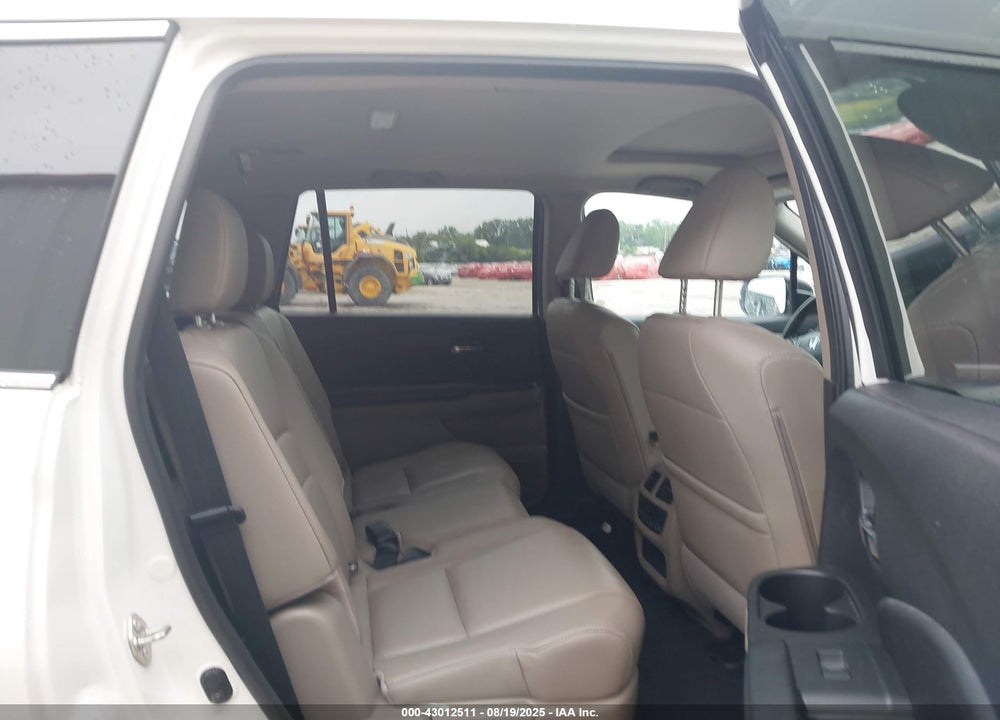 2017 HONDA PILOT EX-L VIN: 5FNYF6H68HB041910