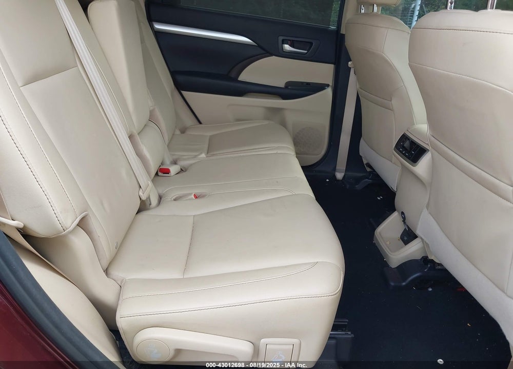 2016 TOYOTA HIGHLANDER VIN: 5TDKKRFH9GS168702