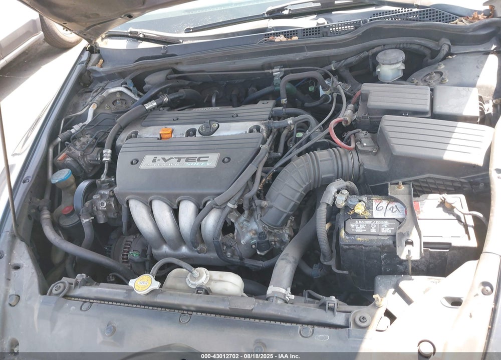 2005 HONDA ACCORD 2.4 LX VIN: 1HGCM564X5A121209