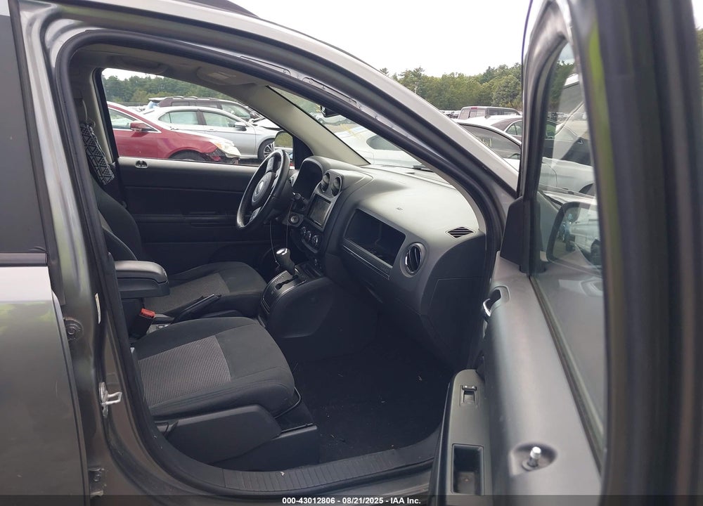 2011 JEEP COMPASS VIN: 1J4NF1FB3BD201786